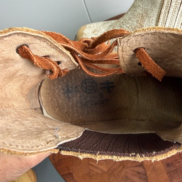 Circle G Distressed Leather Booties Women's Size 8.5 - Picture 5 of 7